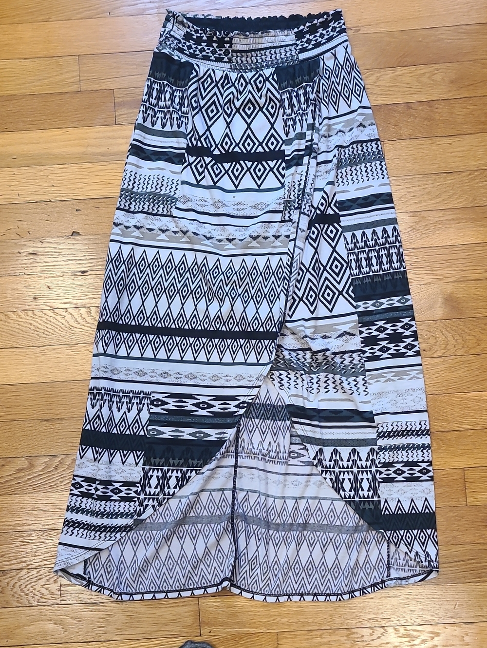 No Boundaries Black and White Aztec Print Maxi Skirt